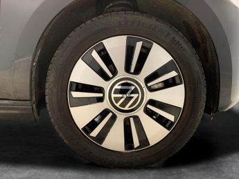 Volkswagen E-up! 36.8kWh e-up! (82 ps) - BLUETOOTH - CLIMATE CONTROL - DAB