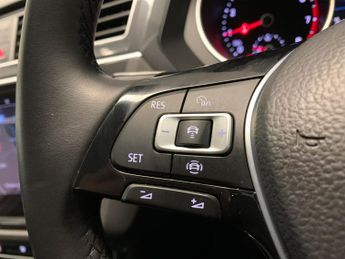 Volkswagen Tiguan 1.5 TSI EVO Match DSG (150 ps) - ACTIVE LANE ASSIST - KEYLESS EN