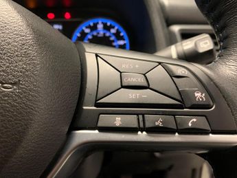 Nissan Leaf 110kW Acenta 39kWh [Tech Pack] - 360 CAM - LED - REVERSE CAM
