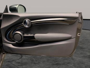 Mini Electric Hatch Cooper SE 32.6kWh Level 2 (184 ps) - HEATED SEATS - NAV