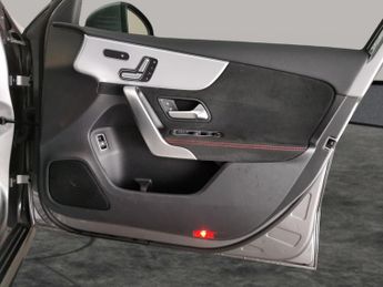 Mercedes-Benz A Class 1.3 A250e 15.6kWh AMG Line (Premium Plus 2) Plug-in 8G-DCT (218 