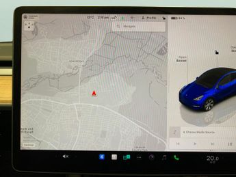 Tesla Model Y (Dual Motor) Long Range 4WDE (384 bhp) - HEATED STEERING