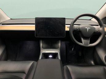 Tesla Model Y (Dual Motor) Long Range 4WDE (384 bhp) - HEATED STEERING
