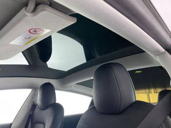 Tesla Model 3 (Dual Motor) Long Range 4WDE (346 ps) - PARK ASSIST - REVERSE CA