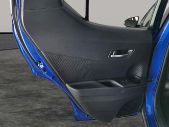 Toyota C-HR 1.8 VVT-h Icon CVT (122 ps) - REVERSE CAM - LANE DEPARTURE ALERT