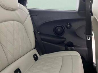 Mini Electric Hatch Cooper SE 32.6kWh Level 3 (184 ps) - PAN ROOF - HK AUDIO - CARPL