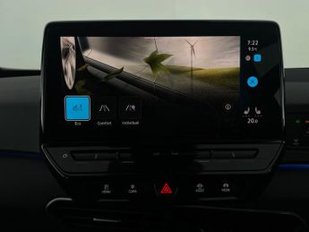 Volkswagen ID.3 Pro 58kWh Life (145 ps) - ACTIVE LANE ASSIST - LED - NAV