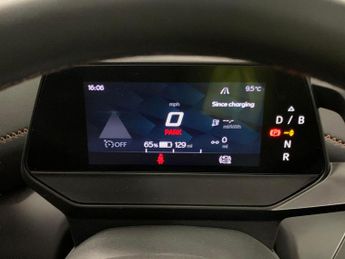 Cupra Born 58kWh V3 (204 ps) - ACTIVE LANE ASSIST - LED - REVERSE CAM