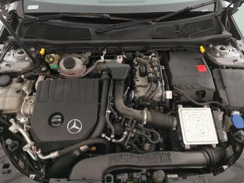 Mercedes-Benz A Class 1.3 A250e 15.6kWh AMG Line (Premium Plus 2) Plug-in 8G-DCT (218 