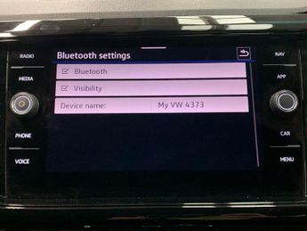 Volkswagen T-cross 1.0 TSI Black Edition DSG (110 ps) - BLIND SPOT ASSIST - BLUETOO