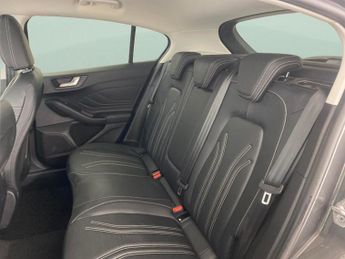 Ford Focus 2.0 EcoBlue Vignale (150 ps) - HEATED STEERING