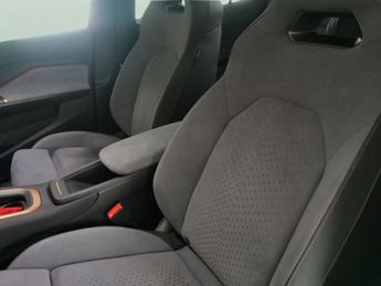 Cupra Born 58kWh V3 (204 ps) - ACTIVE LANE ASSIST - LED - REVERSE CAM