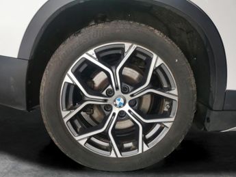 BMW X1 1.5 25e 10kWh xLine Plug-in xDrive (220 ps) - PARK ASSIST - LED 