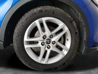Toyota C-HR 1.8 VVT-h Icon CVT (122 ps) - REVERSE CAM - LANE DEPARTURE ALERT
