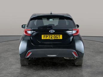 Toyota Yaris 1.5 Design CVT [Nav] - LANE TRACE ASSIST - LANE DEPARTURE  - BLU