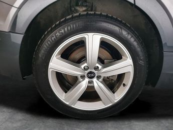 Audi e-tron 50 Technik quattro 71.2kWh (11kW Charger) (313 ps) - KEYLESS ENT