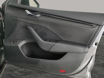 Skoda Octavia 1.4 TSI iV 13kWh SE Technology Plug-in DSG (204 ps) - BLUETOOTH 