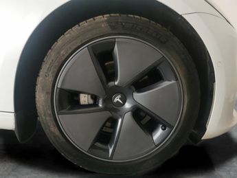 Tesla Model 3 (Dual Motor) Long Range 4WDE (346 ps) - PARK ASSIST - REVERSE CA