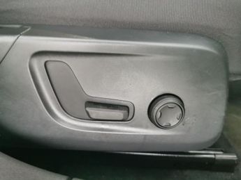 Polestar Polestar 2 Single Motor 78kWh Long Range Fastback FWD (231 ps) - NAV - LANE