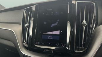 Volvo XC60 2.0 B4 MHEV R-Design AWD (197 ps) - B PILLAR VENTILATION - BLUET