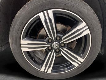 MG MG ZS 1.0 T-GDI Exclusive (111 ps) - BLUETOOTH - CRUISE - AIR CON