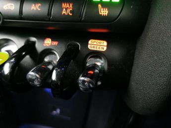 Mini Electric Hatch Cooper SE 32.6kWh Level 2 (184 ps) - CARPLAY - LED - REVERSE CAM