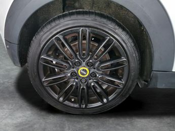 Mini Electric Hatch Cooper SE 32.6kWh Level 2 (184 ps) - CARPLAY - LED - REVERSE CAM