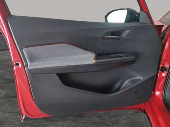 Cupra Born 58kWh V3 (204 ps) - ACTIVE LANE ASSIST - LED - REVERSE CAM