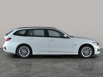 BMW 3 Series 2.0 330e 12kWh SE Pro Touring Plug-in (292 ps) - ACTIVE LANE ASS