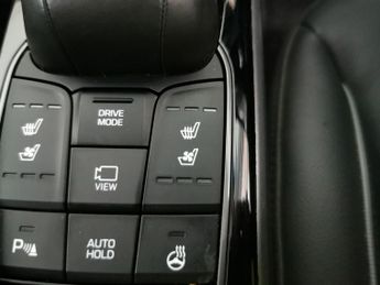 Hyundai Ioniq 38.3kWh Premium (136 ps) - HEAT AND COOL SEATS - LED - REVERSE C