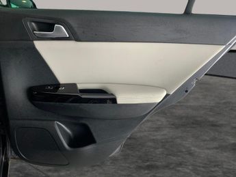 Kia Sportage 1.6 CRDi MHEV GT-Line DCT AWD (134 bhp) - CRUISE - PADDLE SHIFT