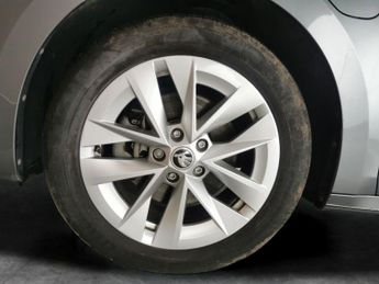 Skoda Octavia 1.4 TSI iV 13kWh SE Technology Plug-in DSG (204 ps) - BLUETOOTH 