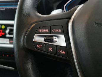 BMW 3 Series 2.0 330e 12kWh SE Pro Touring Plug-in (292 ps) - ACTIVE LANE ASS