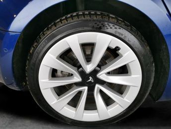 Tesla Model 3 Standard Range Plus RWD (241 bhp) - PARK ASSIST - LED - REVERSE 