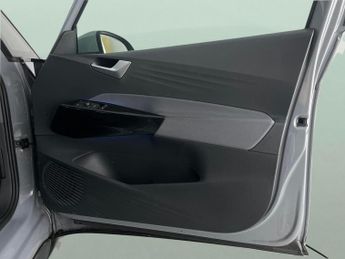 Volkswagen ID.3 Pro 58kWh Life (145 ps) - ACTIVE LANE ASSIST - LED - NAV