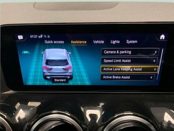 Mercedes-Benz GLA 1.3 GLA250e 15.6kWh Exclusive Edition Plug-in 8G-DCT (218 ps) - 