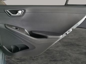 Hyundai Ioniq 38.3kWh Premium (136 ps) - HEAT AND COOL SEATS - LED - REVERSE C