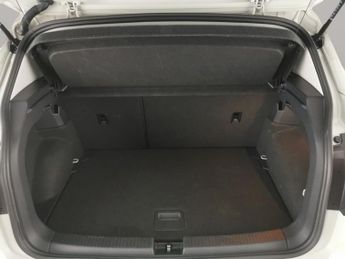 Volkswagen T-cross 1.0 TSI Black Edition DSG (110 ps) - BLIND SPOT ASSIST - BLUETOO