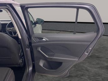 Volkswagen T-cross 1.0 TSI Black Edition DSG (110 ps) - AIR CON - DAB - PRIVACY GLA