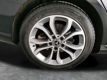 Mercedes-Benz C Class 2.0 C350e 6.4kWh Sport (Premium) Plug-in G-Tronic+ (293 ps) - SE