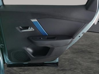 Citroen e-C4 50kWh Sense Plus (11kW Charger) (136 ps) - CRUISE - CLIMATE CONT