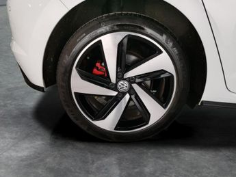 Volkswagen Polo 2.0 TSI GPF GTI+ DSG (200 ps) - LIGHT AND SIGHT PACK - BLUETOOTH