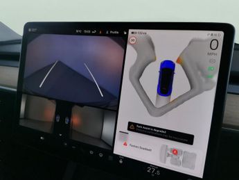 Tesla Model Y (Dual Motor) Long Range 4WDE (384 bhp) - HEATED LEATHER - HEATED