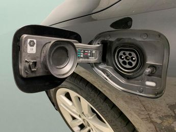 Audi A3 1.4 TFSIe 40 Sport Sportback Plug-in S Tronic 13kWh (204 ps) - B