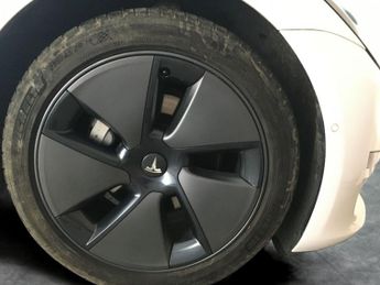 Tesla Model 3 (Dual Motor) Long Range 4WDE (346 ps) - PARK ASSIST - LED - REVE