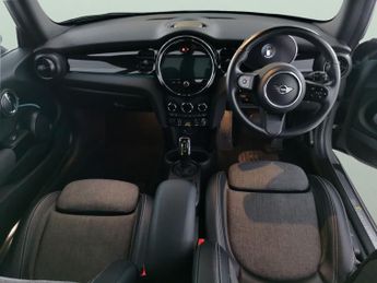 Mini Electric Hatch Cooper SE 32.6kWh Level 2 (184 ps) - LED - REVERSE CAM - HEATED 