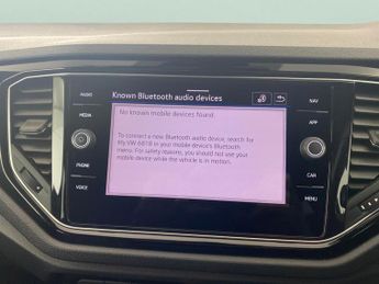 Volkswagen T-Roc 1.5 TSI EVO Black Edition DSG (150 ps) - CLIMATE CONTROL - PRIVA