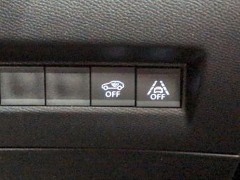 Peugeot E-2008 50kWh GT (7kW Charger) (136 ps) - REVERSE CAM - NAV - HEATED SEA