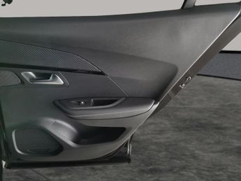 Peugeot E-2008 50kWh GT (7kW Charger) (136 ps) - REVERSE CAM - NAV - HEATED SEA