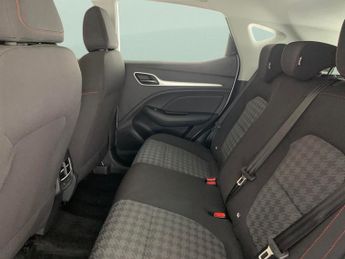 MG MG ZS 72.6kWh SE Long Range (156 ps) - REVERSE CAM - NAV - LANE DEPART